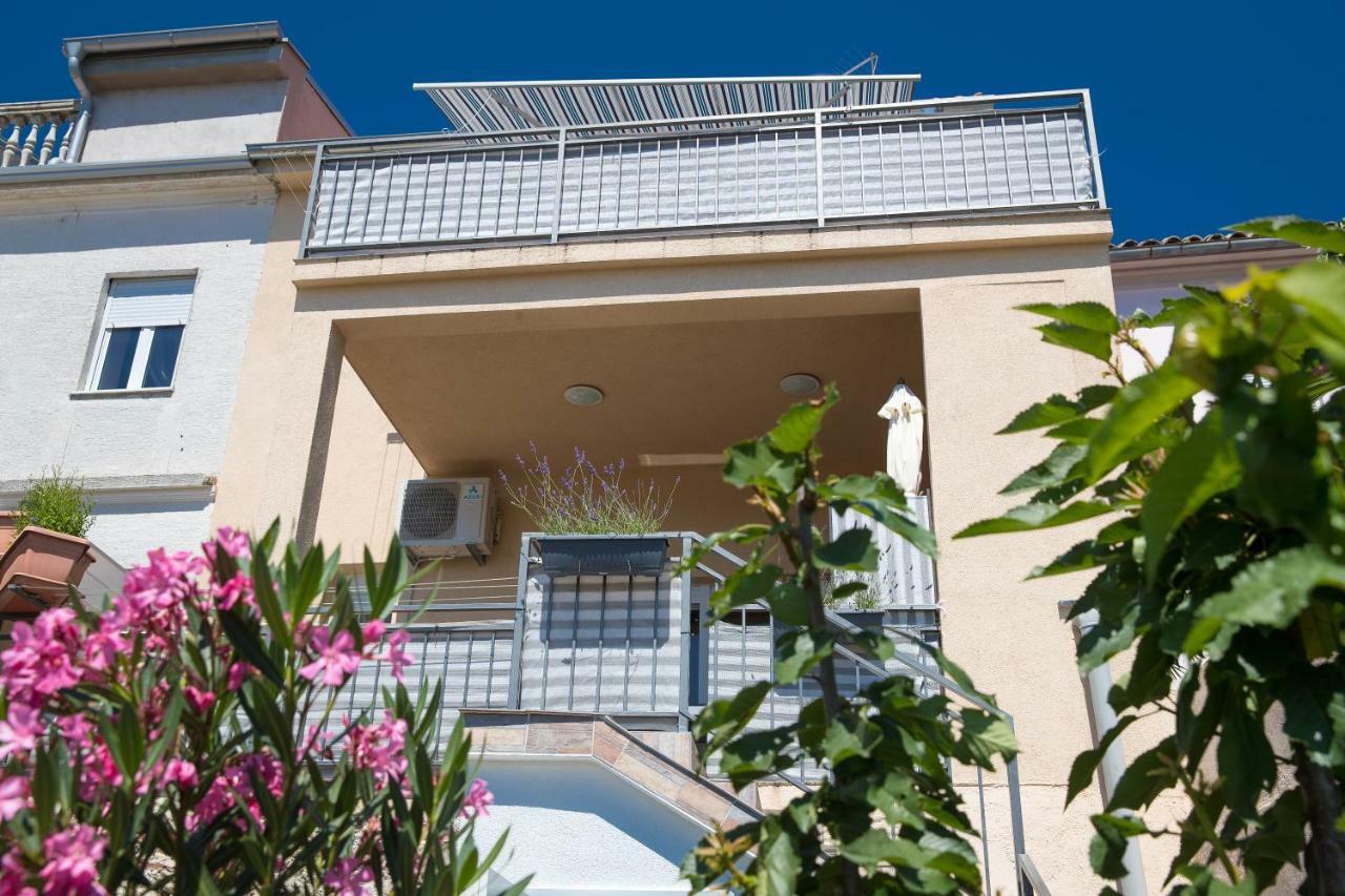 Apartment Zorica ツリクヴェニツァ エクステリア 写真