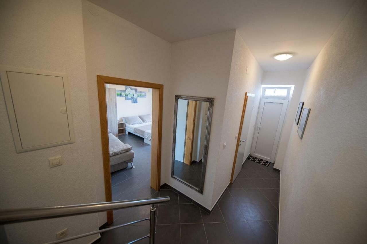 Apartment Zorica ツリクヴェニツァ エクステリア 写真